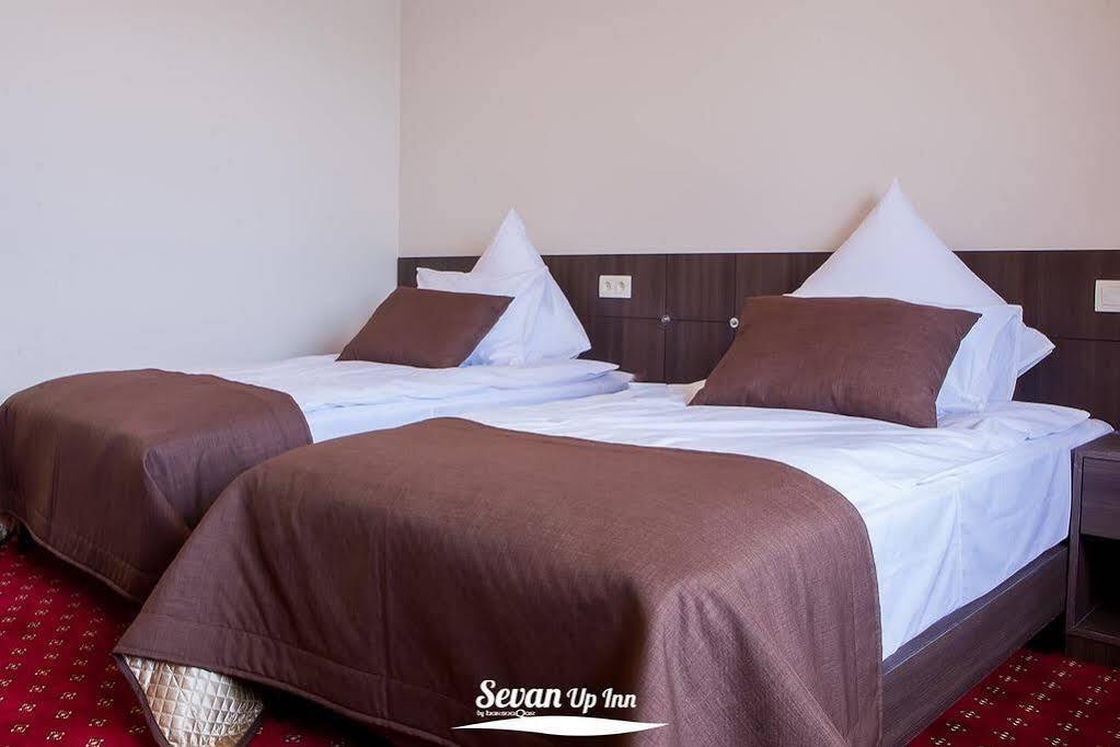 Sevan Up Inn Экстерьер фото
